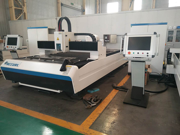 1500W Fiber Laser Cutting Machine para sa Metal