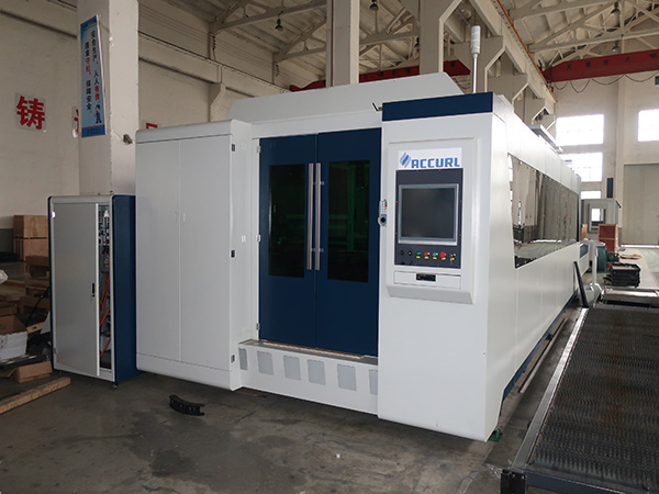 Laser Cutting Machine Para sa Metal 2kW, 2.5kW, 3kW, 4000w IPG fiber Laser pamutol